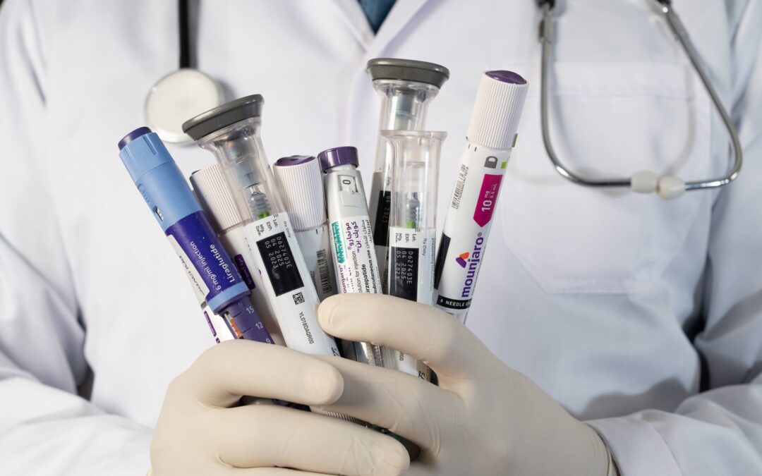 FDA-Approved vs. Compounded Peptides: Key Differences